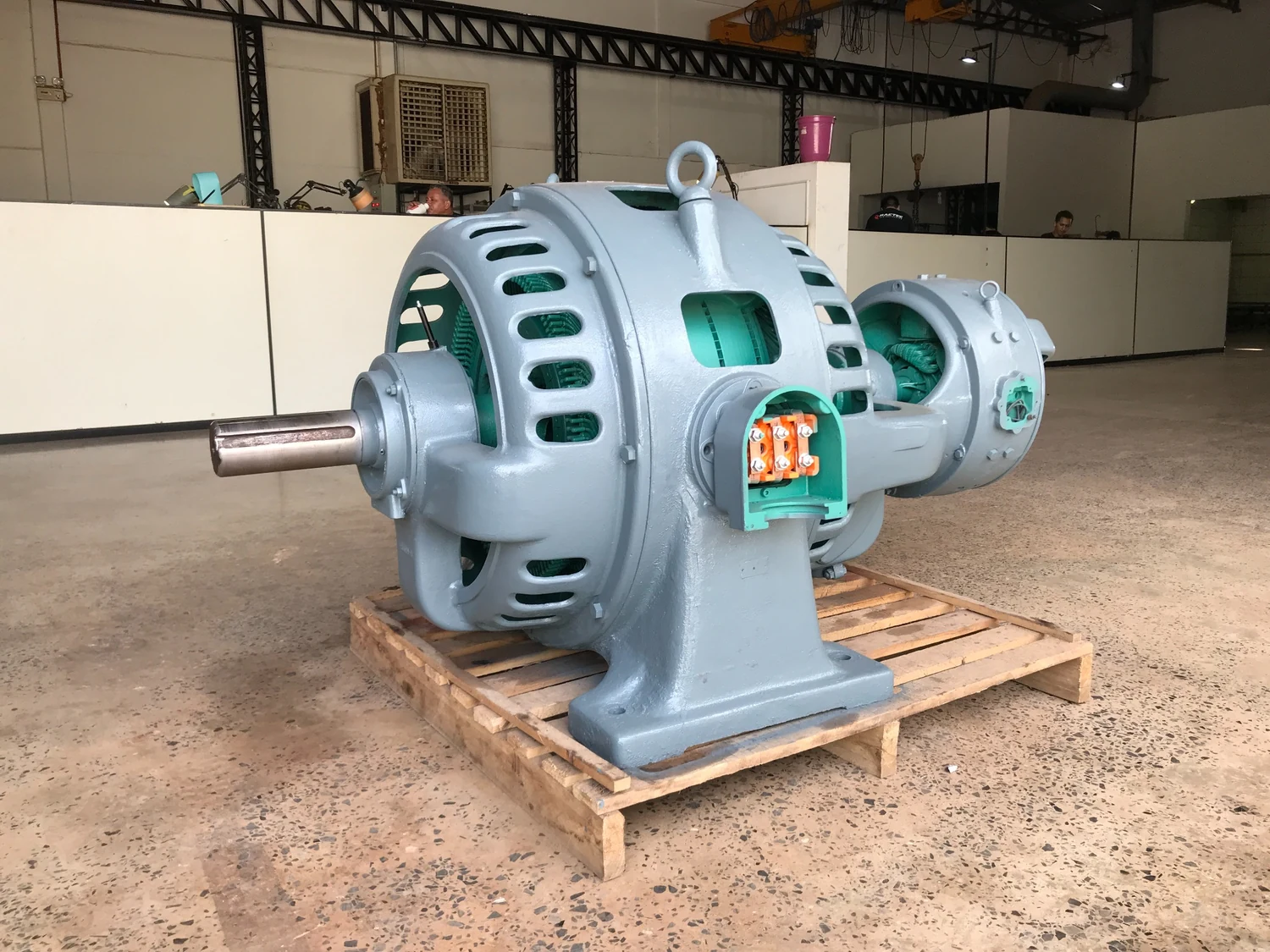 Gerador de energia revisado pela Raetec